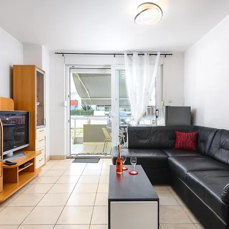 Apartmán Lumi Near The Town Center